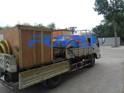 福瑞德機械小型灌縫機，手扶壓路機，灌縫膠及時發(fā)貨